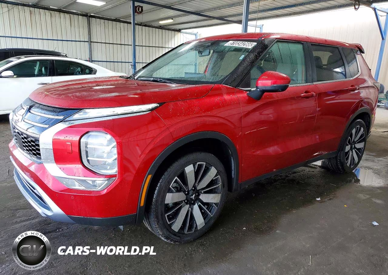 2025 Mitsubishi Outlander Se – zdjęcie 1 z 14