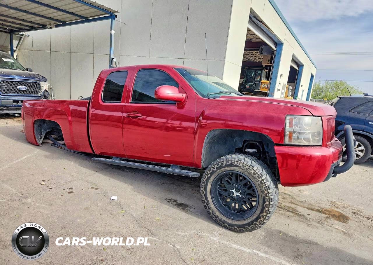 2007 Chevrolet Silverado K1500 VIN:1GCEK19C67Z630386 - 4