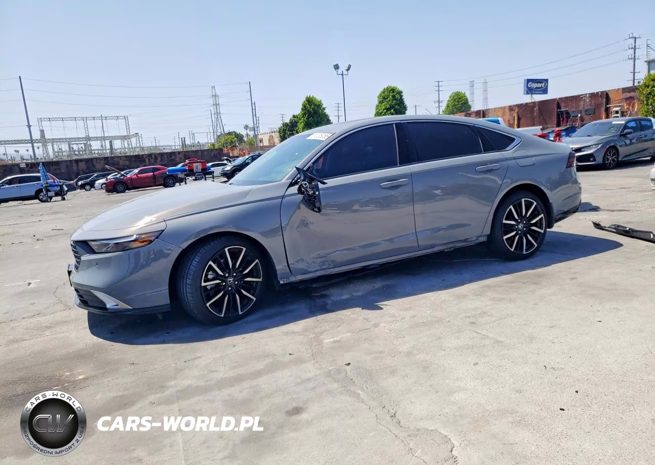 2025 Honda Accord Touring Hybrid – zdjęcie 1 z 12