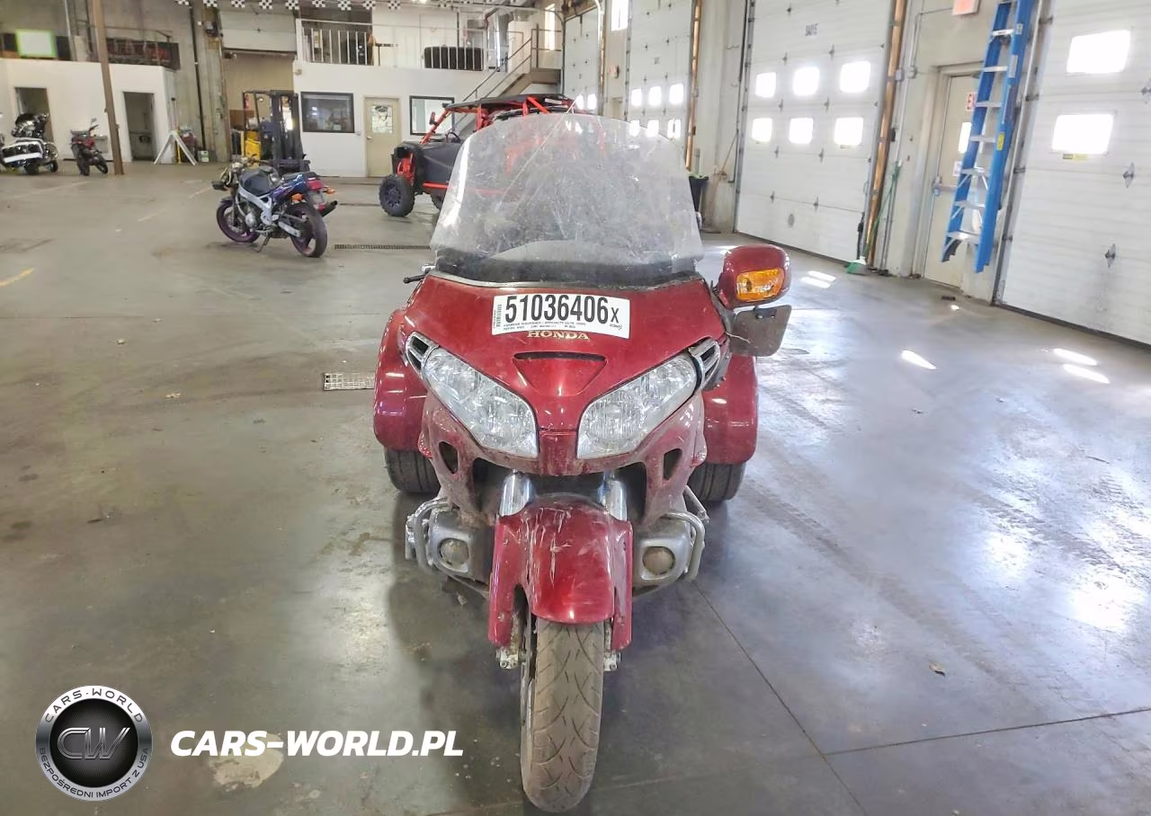 2001 Honda Gl1800 VIN:1HFSC47011A000555 - 2