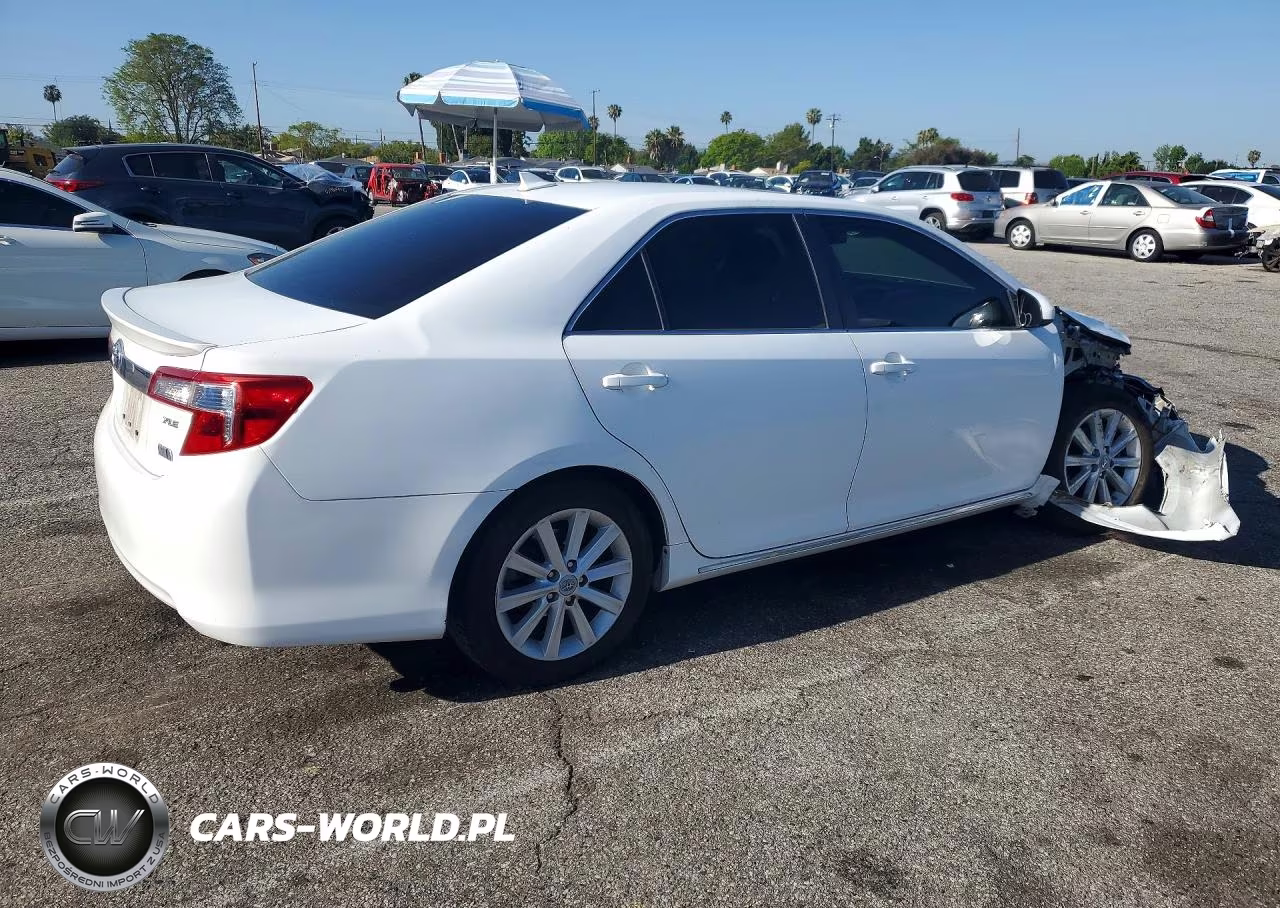 2012 Toyota Camry Hybrid Xle VIN:4T1BD1FKXCU038467 - 3