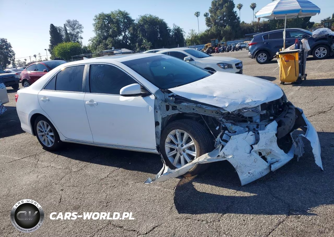 2012 Toyota Camry Hybrid Xle VIN:4T1BD1FKXCU038467 - 4