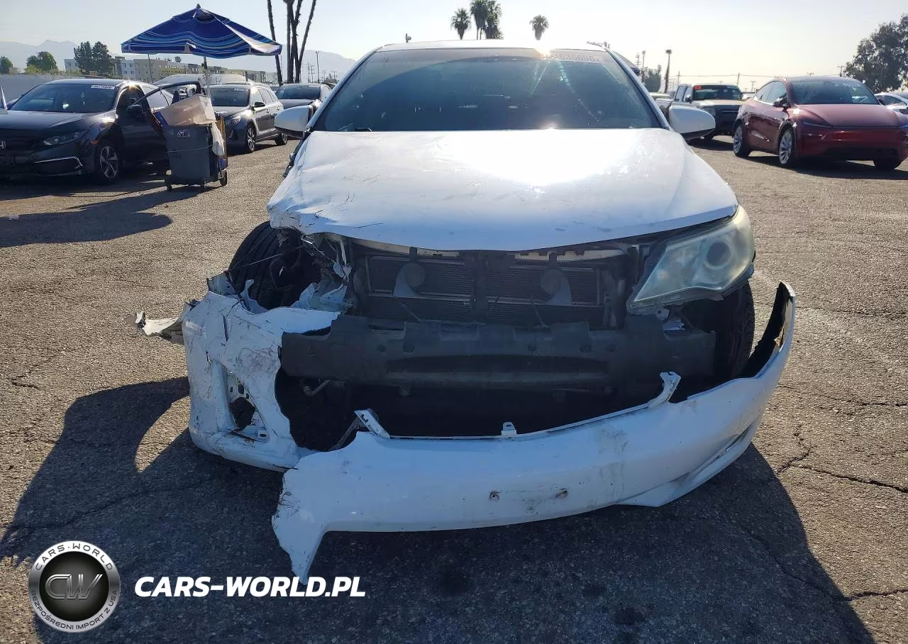 2012 Toyota Camry Hybrid Xle VIN:4T1BD1FKXCU038467 - 5