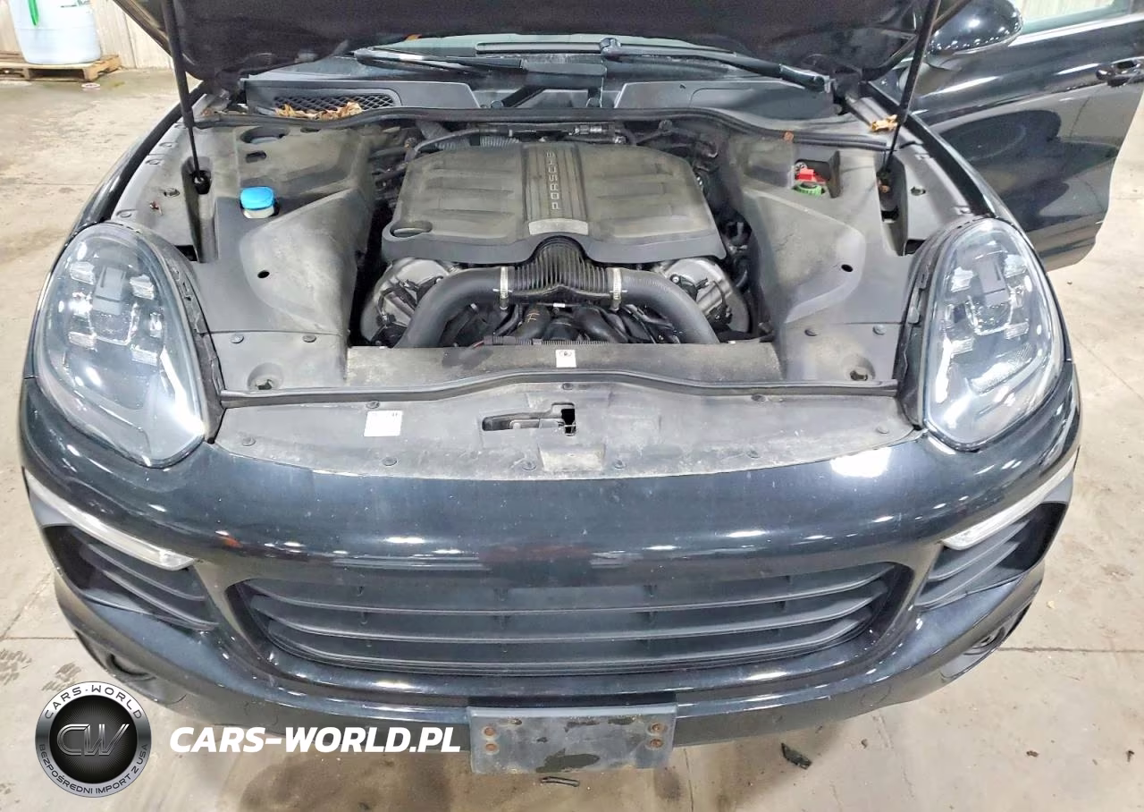 2017 Porsche Cayenne S VIN:WP1AB2A25HLA53361 - 11