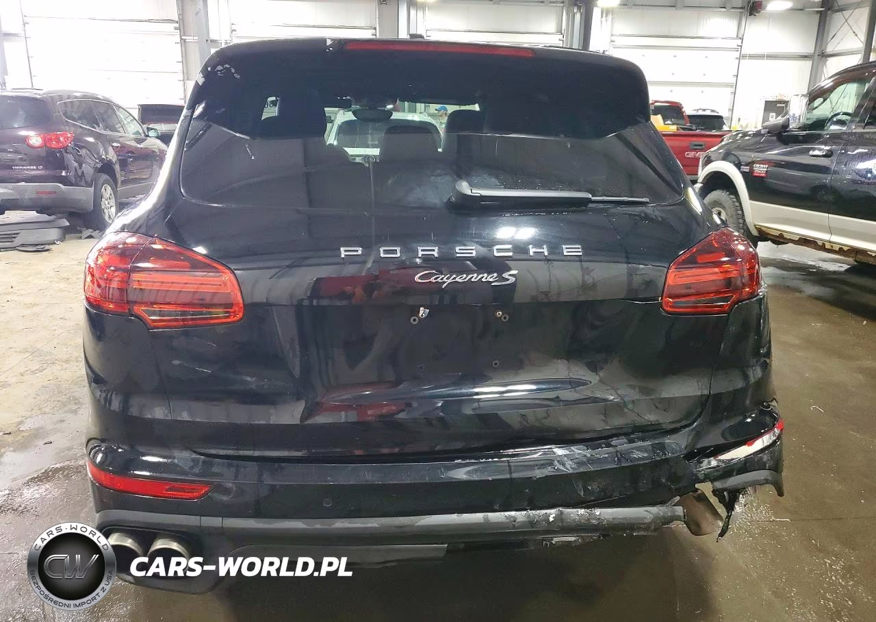 2017 Porsche Cayenne S VIN:WP1AB2A25HLA53361 - 6