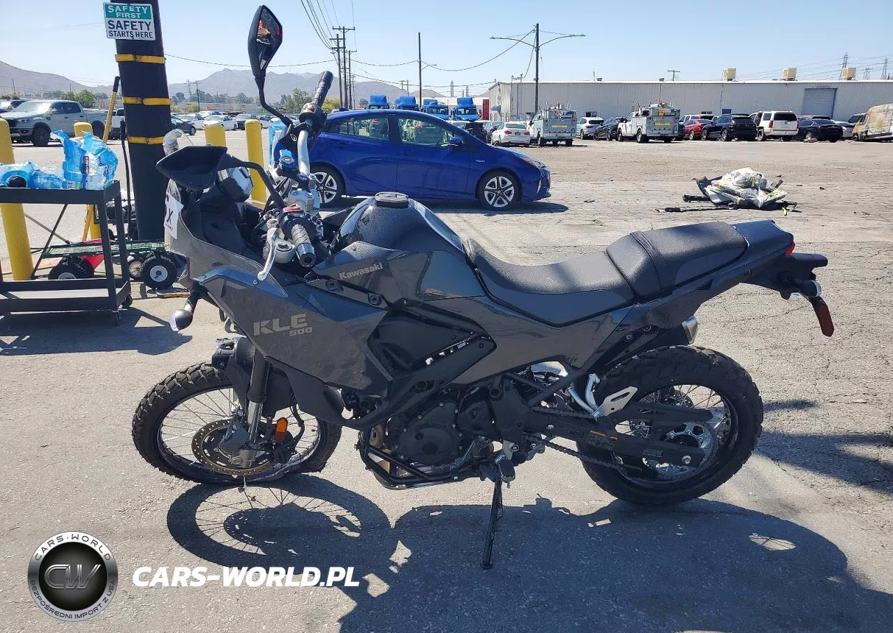 2026 Kawasaki Kle 500 Abs VIN:ML5LEGC10TDAA2719 - 3