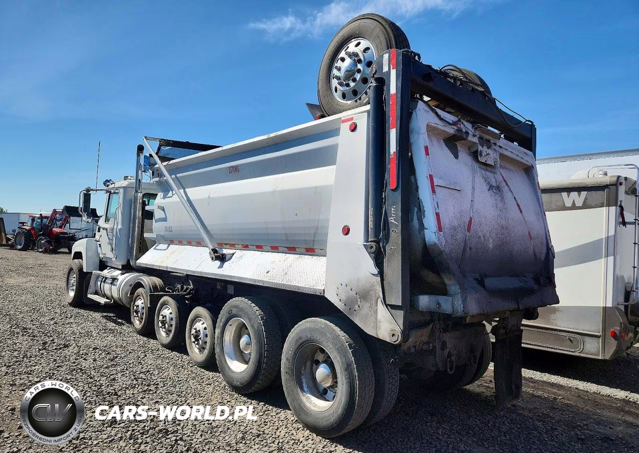 2015 Mack 600 Chu600 - Dump Truck VIN:1M1AN09Y3FM017939 - 3