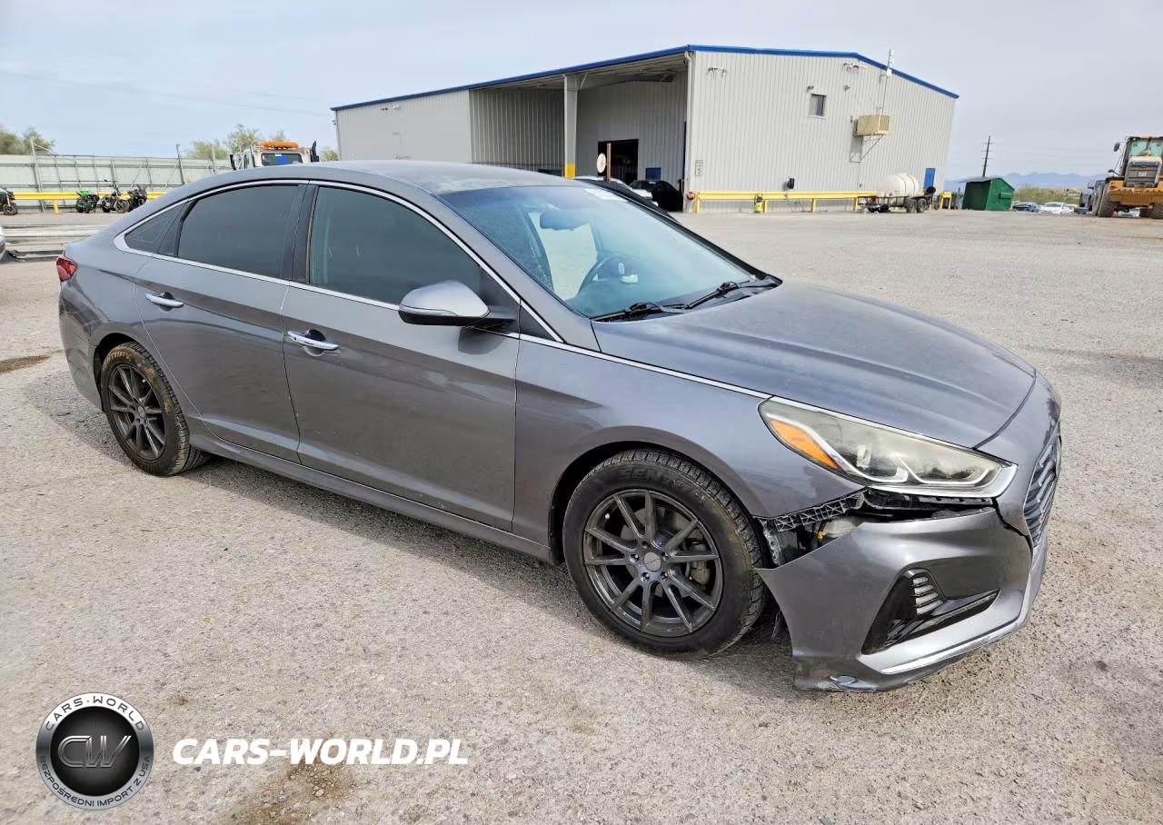 2018 Hyundai Sonata Sel VIN:5NPE34AF1JH650371 - 4