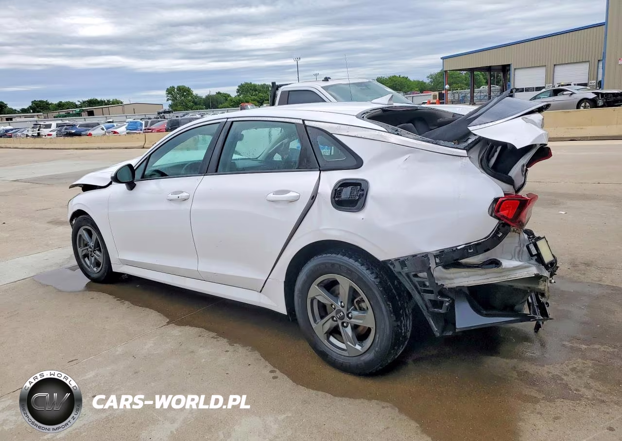 2021 Kia K5 Lxs VIN:5XXG14J26MG017618 - 2
