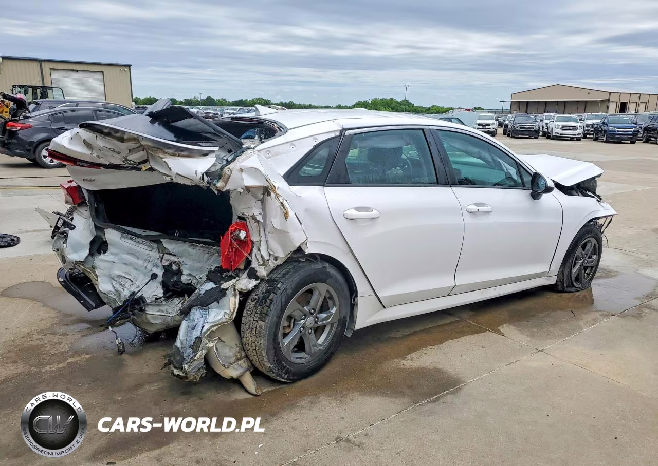 2021 Kia K5 Lxs VIN:5XXG14J26MG017618 - 3