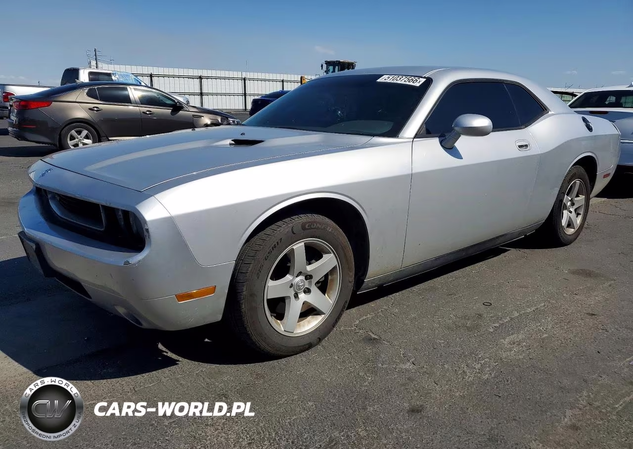 2010 Dodge Challenger Se