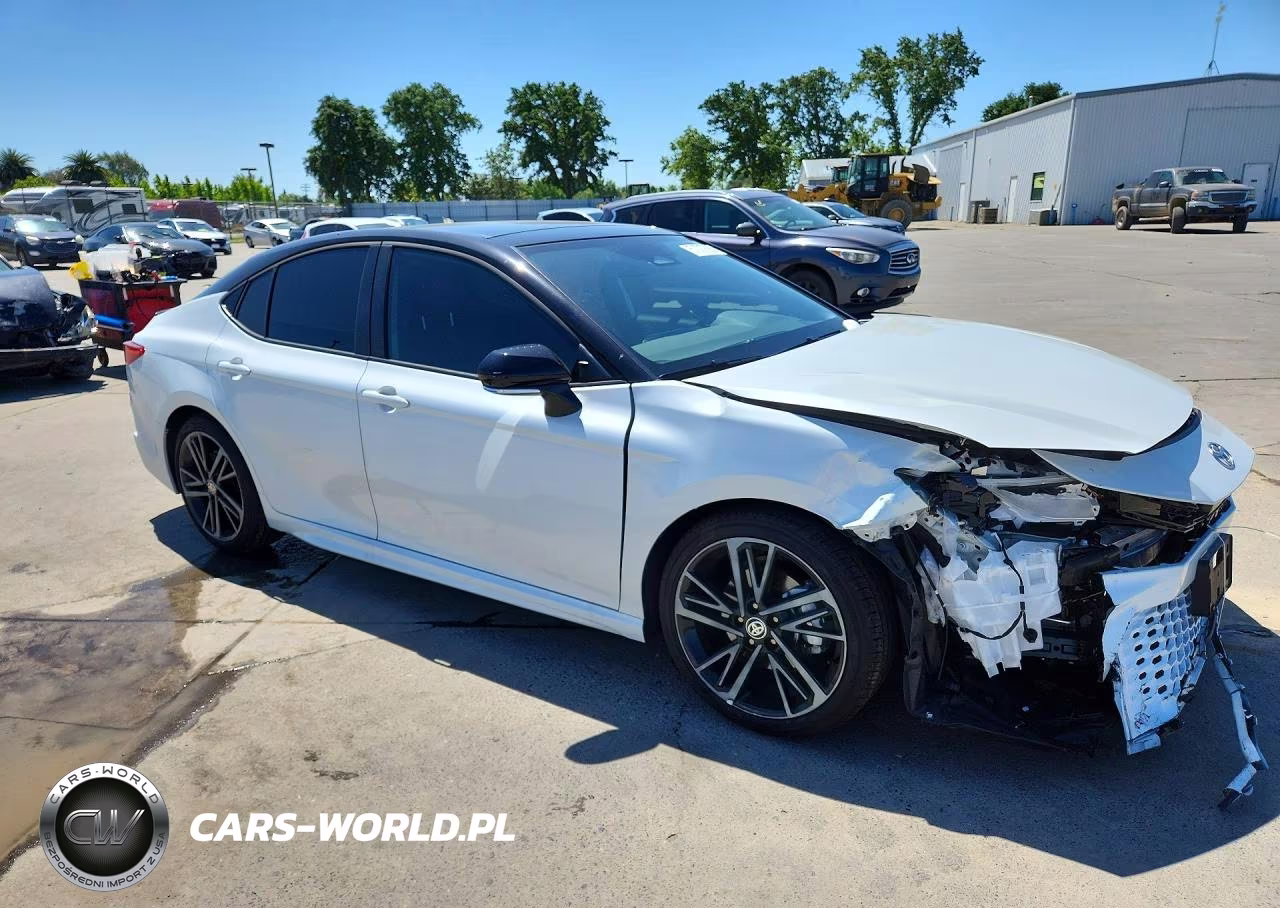 2026 Toyota Camry Xse VIN:4T1DAACK1TU248168 - 4