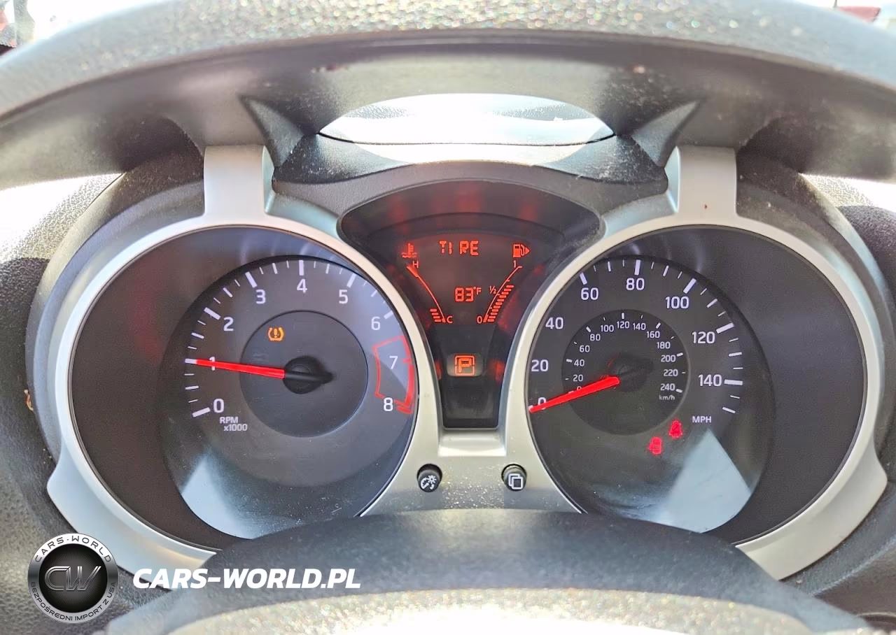 2012 Nissan Juke S VIN:JN8AF5MR1CT104299 - 9