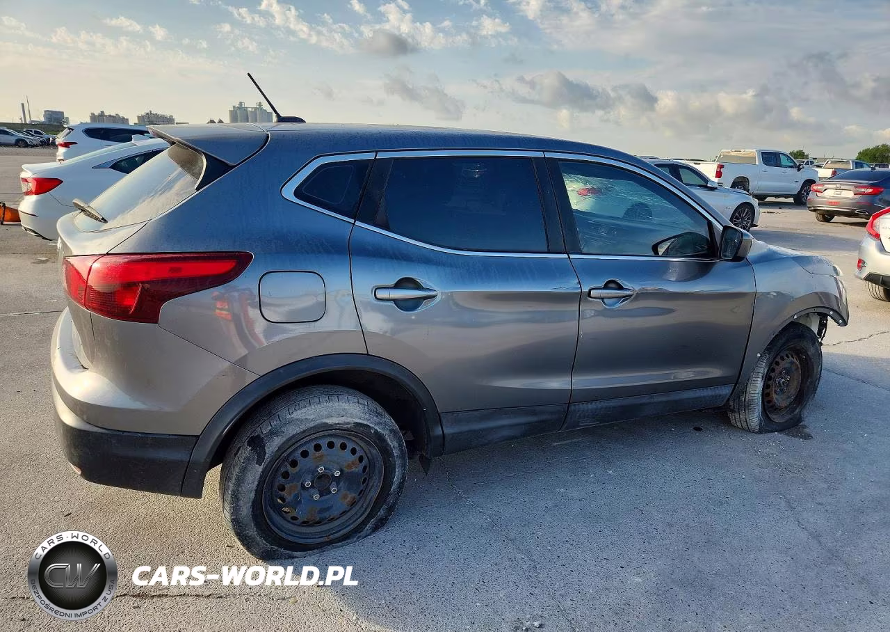 2019 Nissan Rogue Sport S VIN:JN1BJ1CP8KW221837 - 3