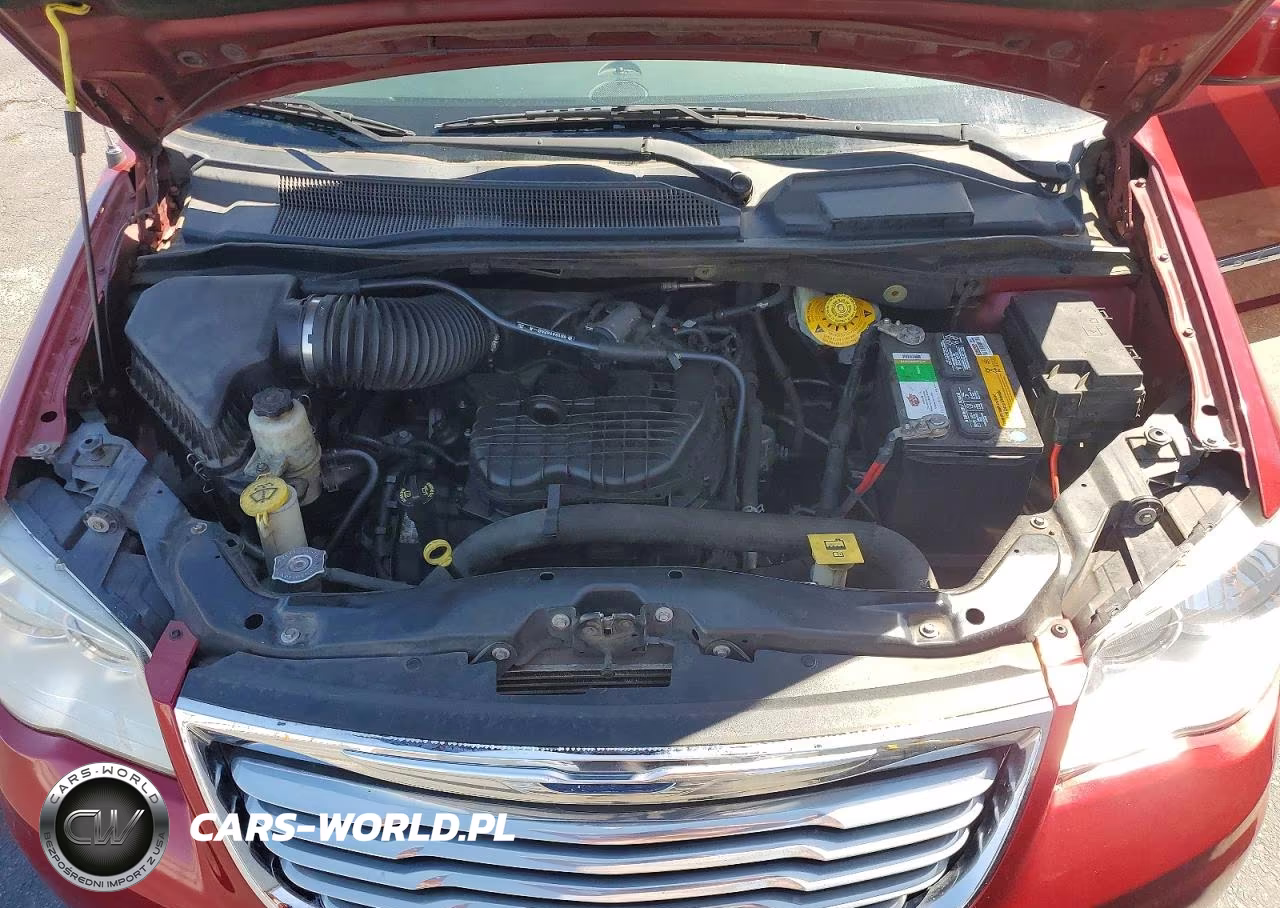 2015 Chrysler Town & Country Touring VIN:2C4RC1BG2FR626999 - 12