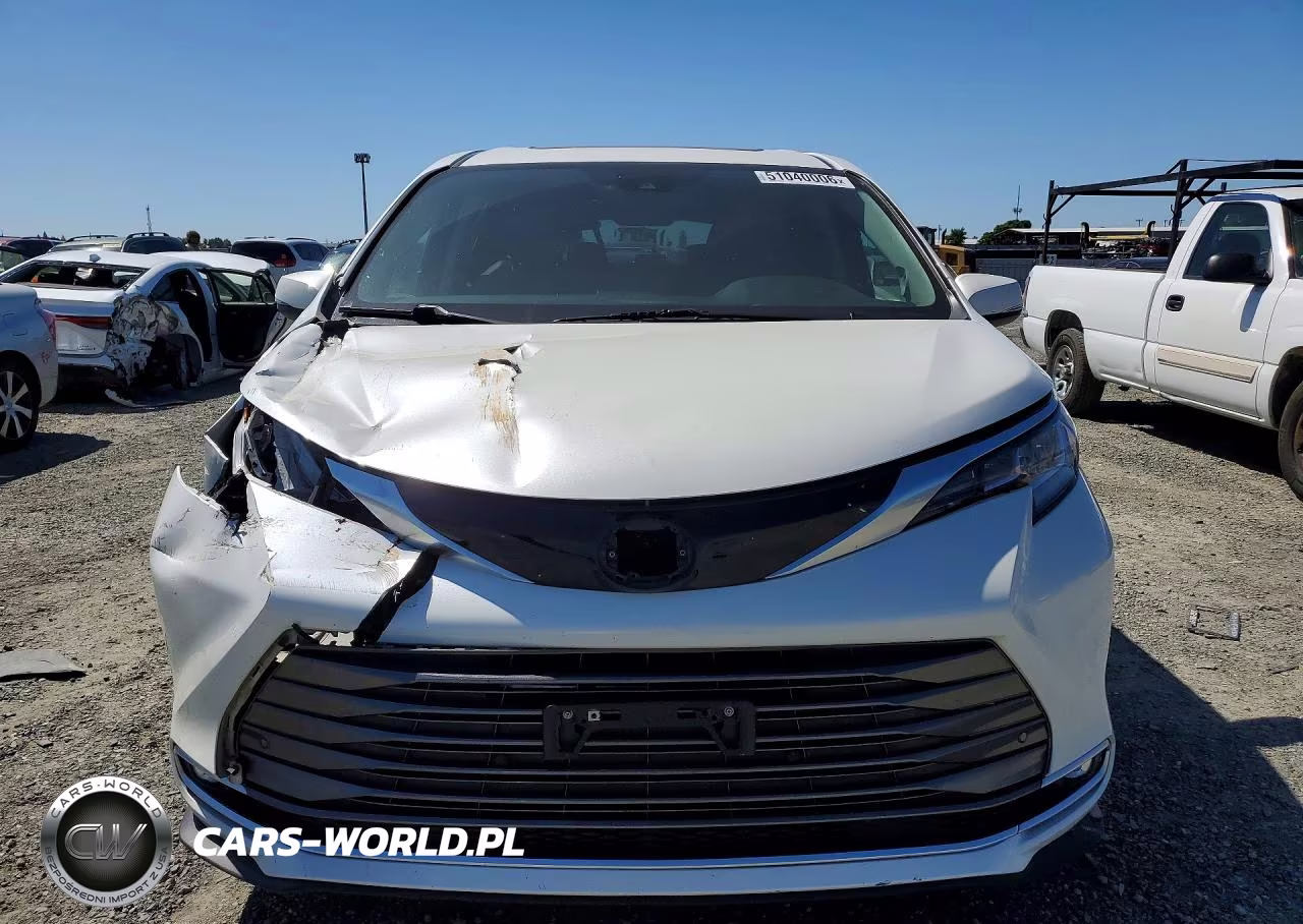 2021 Toyota Sienna Limited 7-Passenger VIN:5TDZRKECXMS031450 - 5