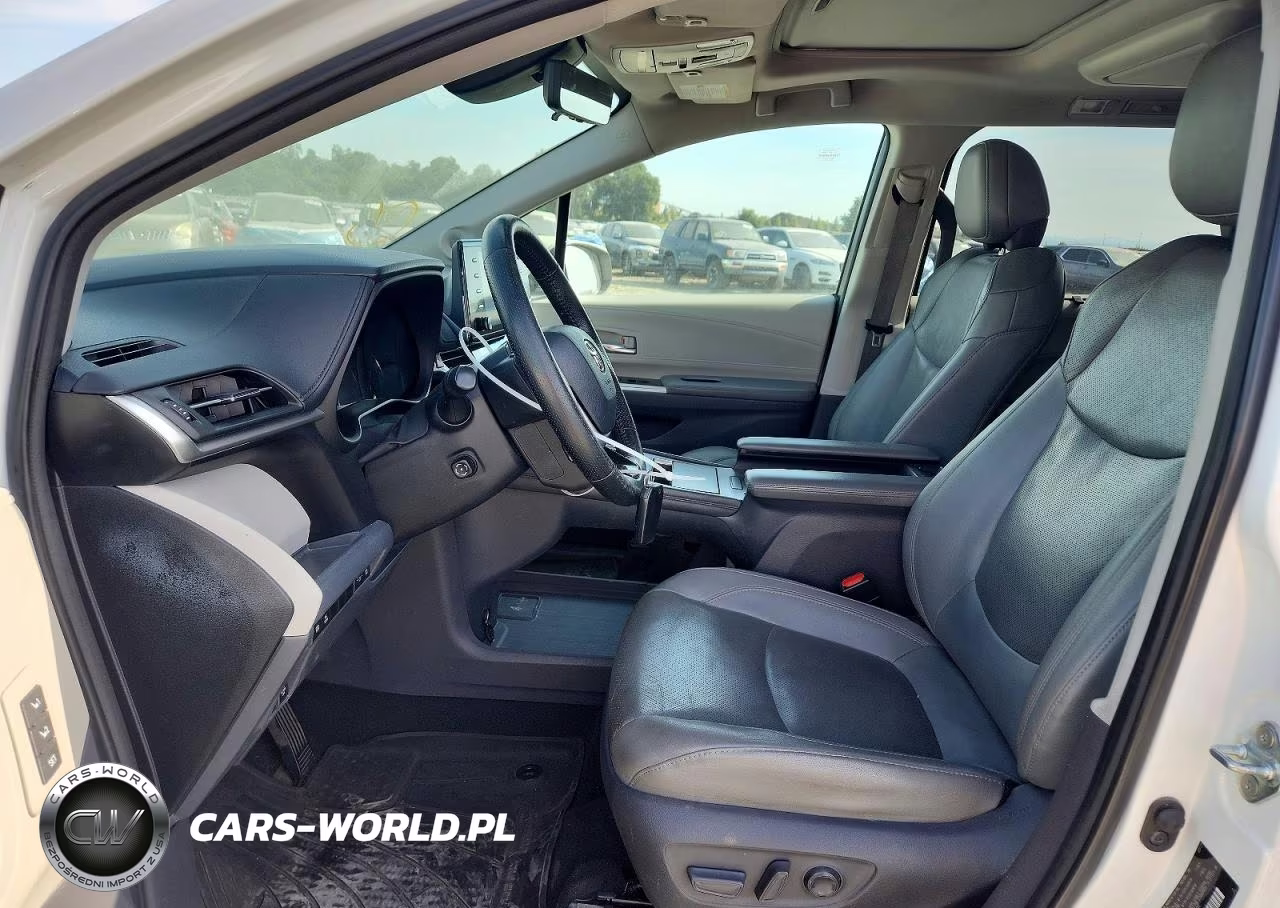 2021 Toyota Sienna Limited 7-Passenger VIN:5TDZRKECXMS031450 - 7