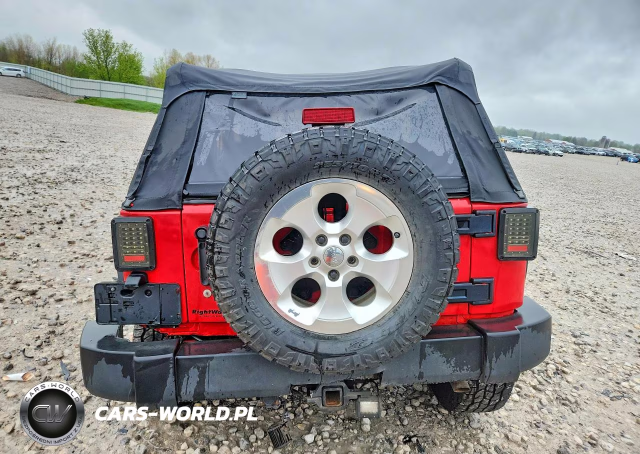2016 Jeep Wrangler Sport VIN:1C4AJWAGXGL183691 - 6