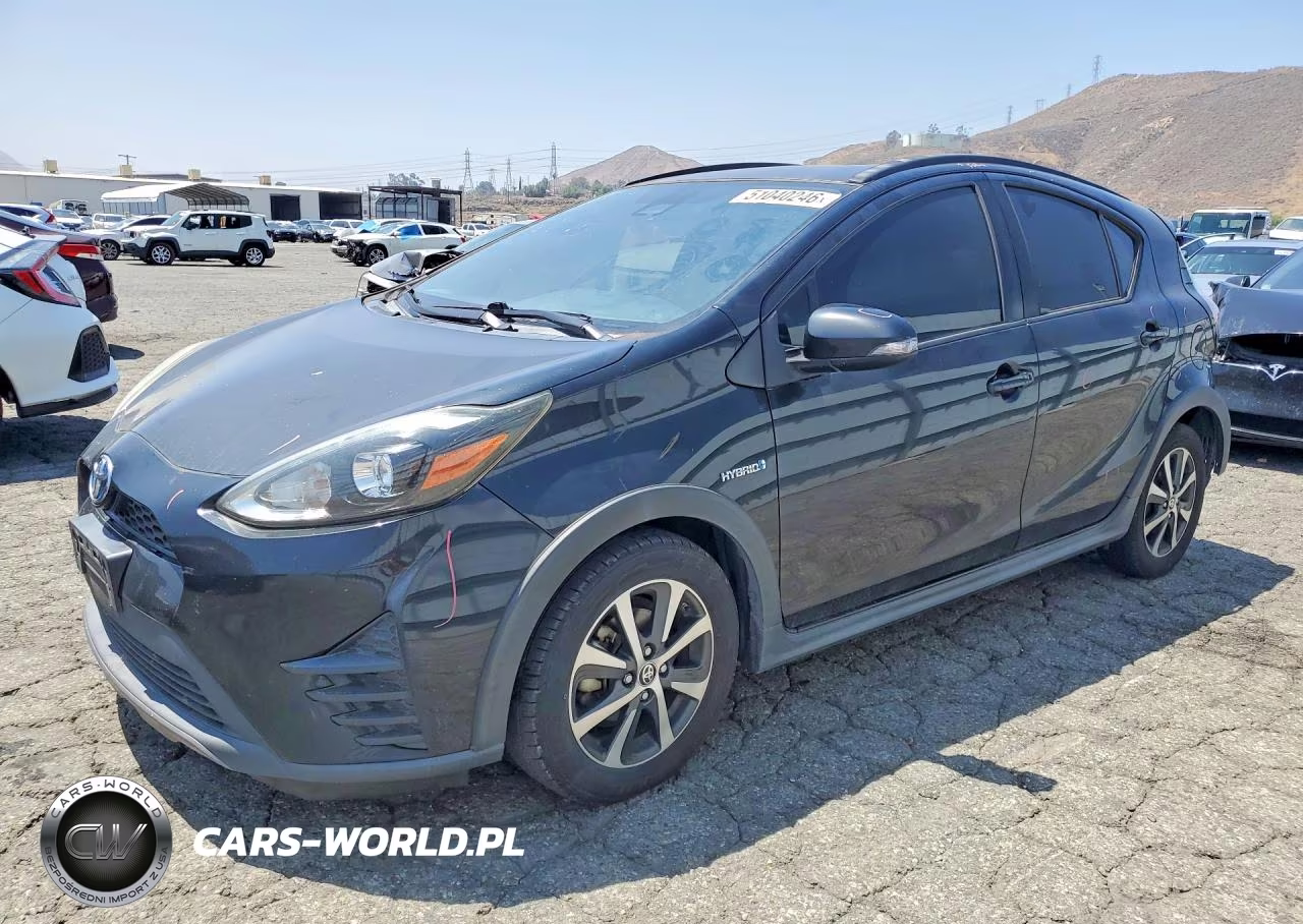 2018 Toyota Prius C Two