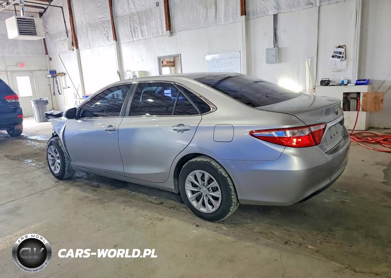 2015 Toyota Camry Le VIN:4T4BF1FK5FR457749 - 2