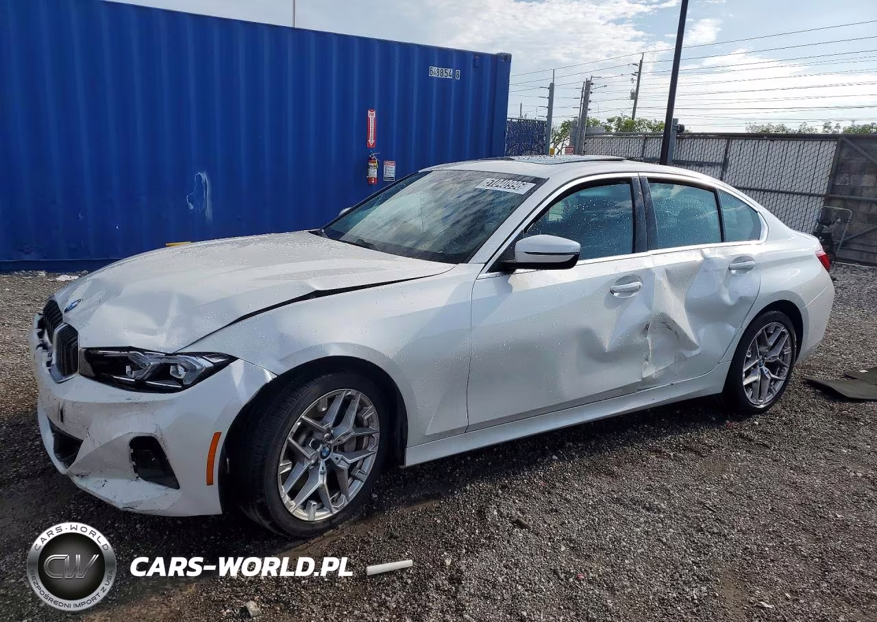 2025 BMW 330I – zdjęcie 1 z 12