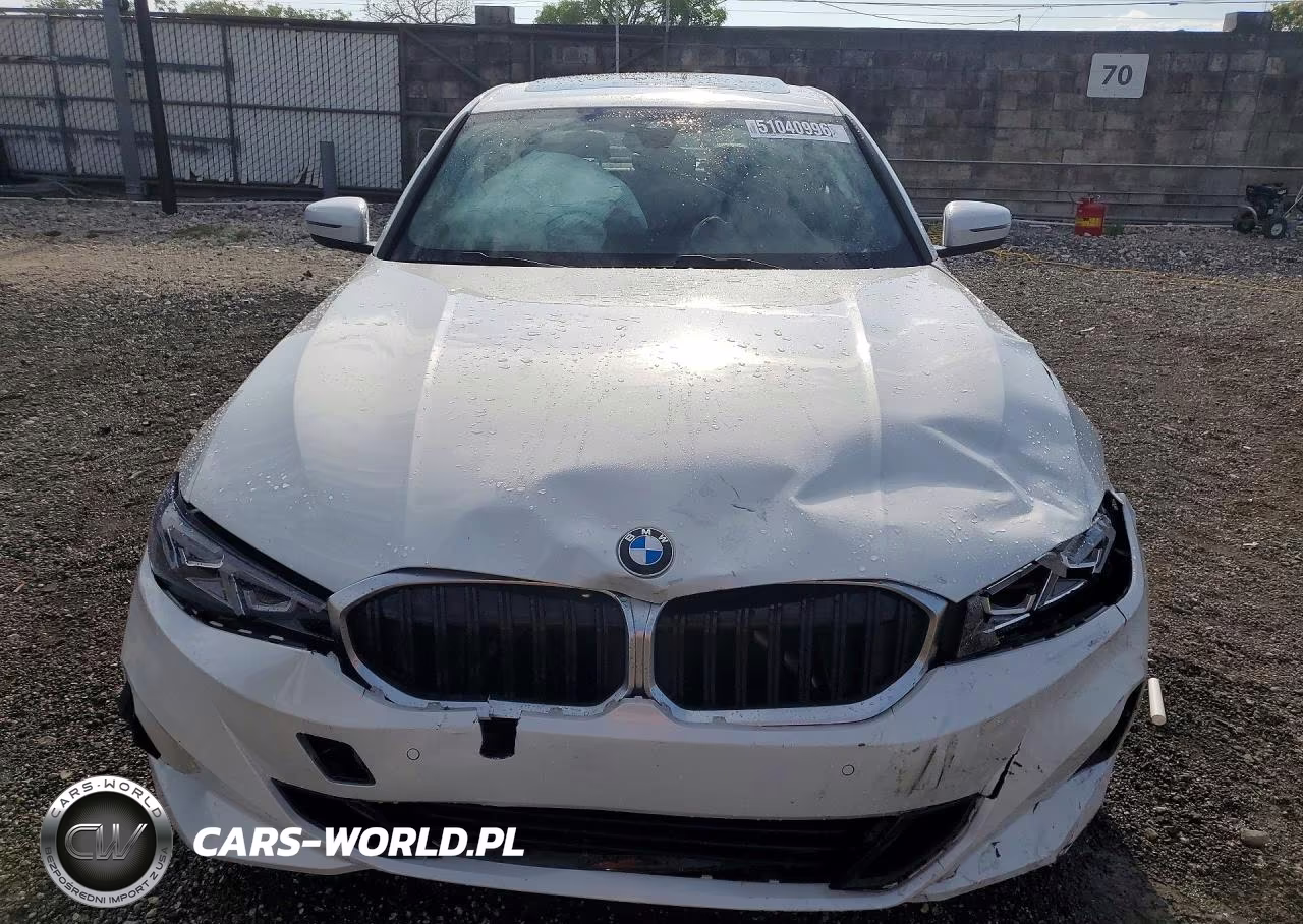 2025 BMW 330I VIN:3MW69CW03S8F32907 - 5