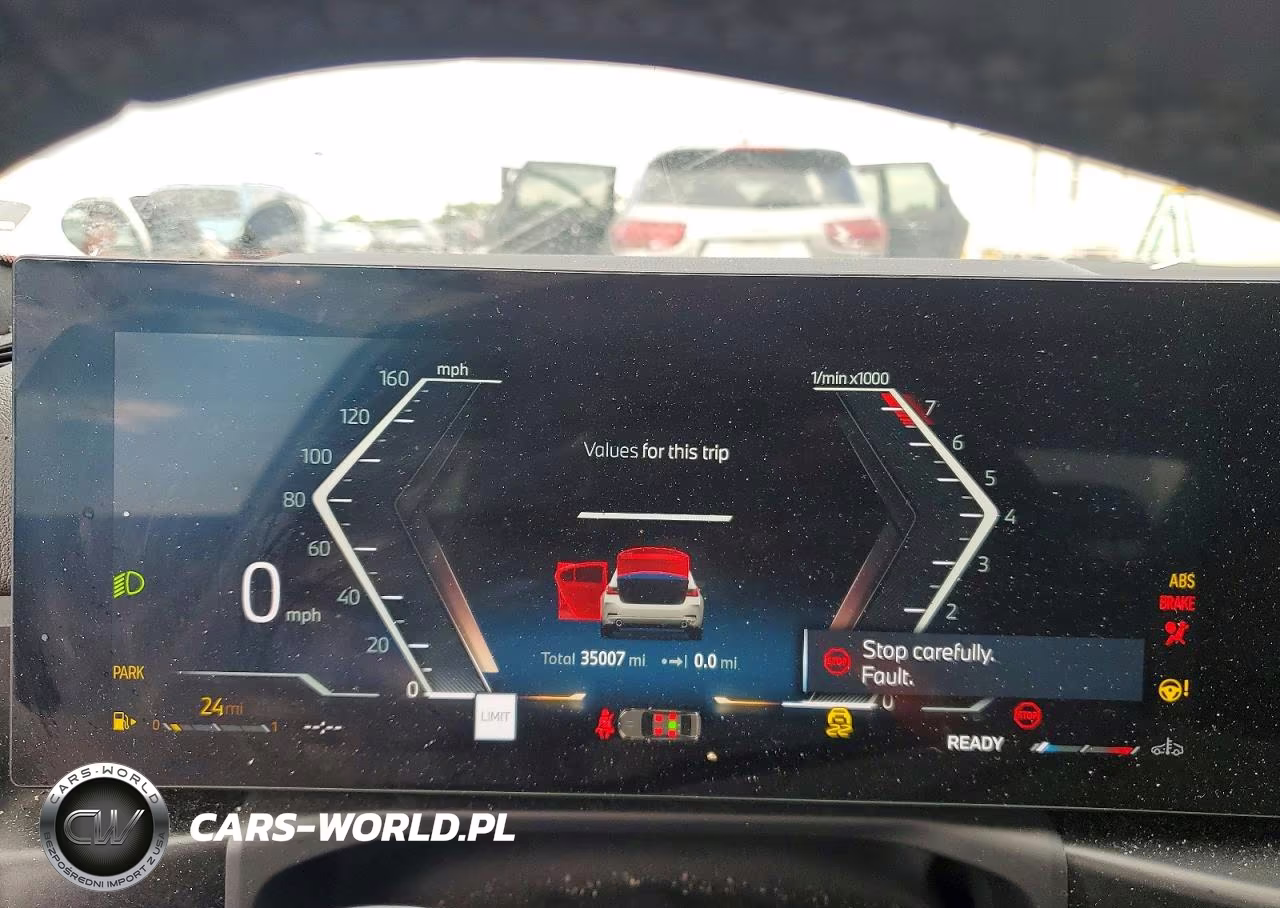 2025 BMW 330I VIN:3MW69CW03S8F32907 - 9