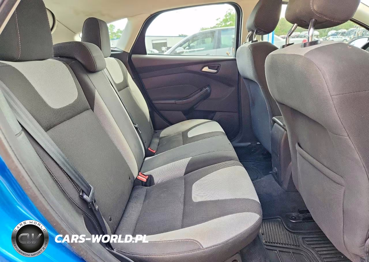 2012 Ford Focus Se VIN:1FAHP3K27CL335912 - 10