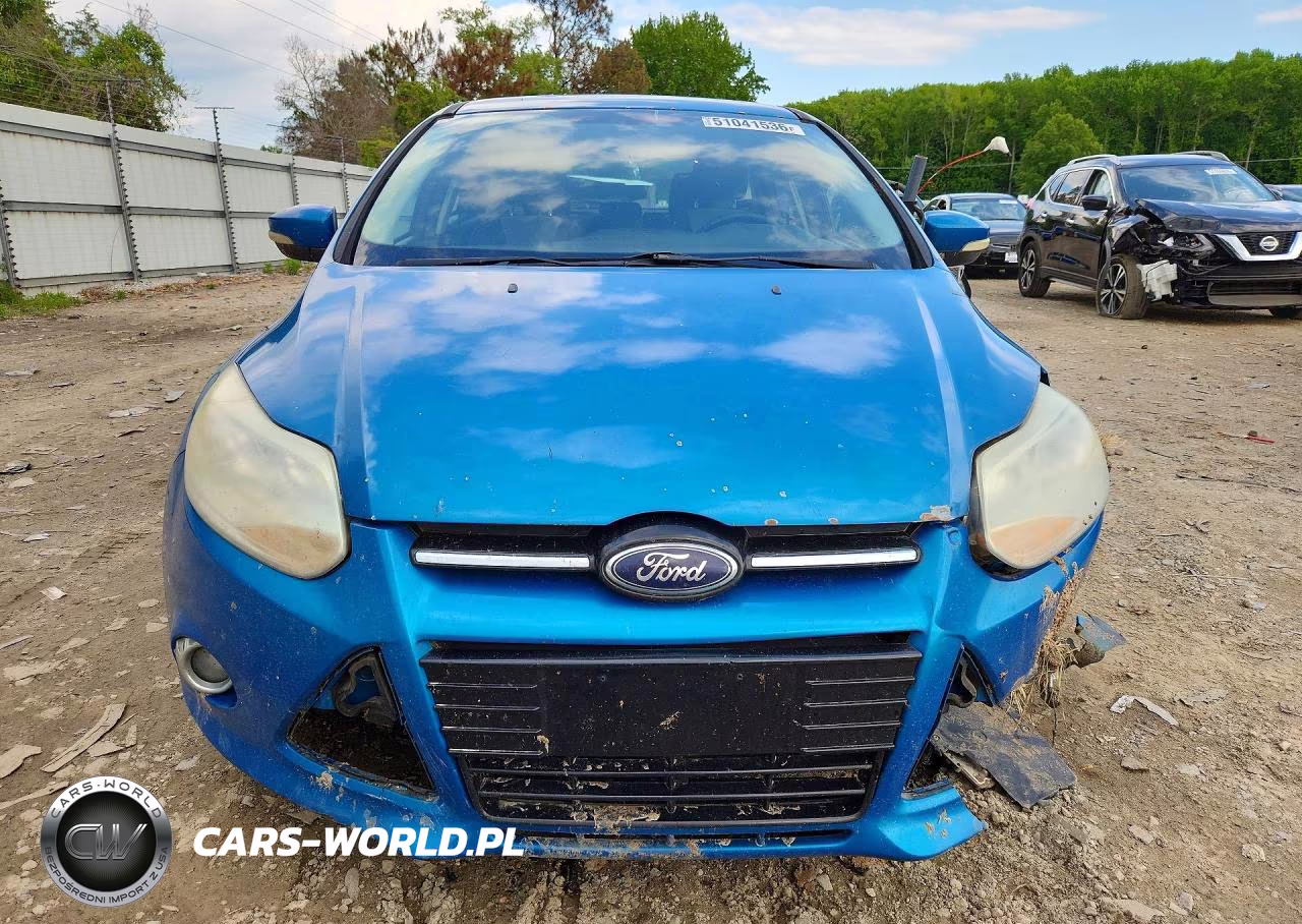 2012 Ford Focus Se VIN:1FAHP3K27CL335912 - 5