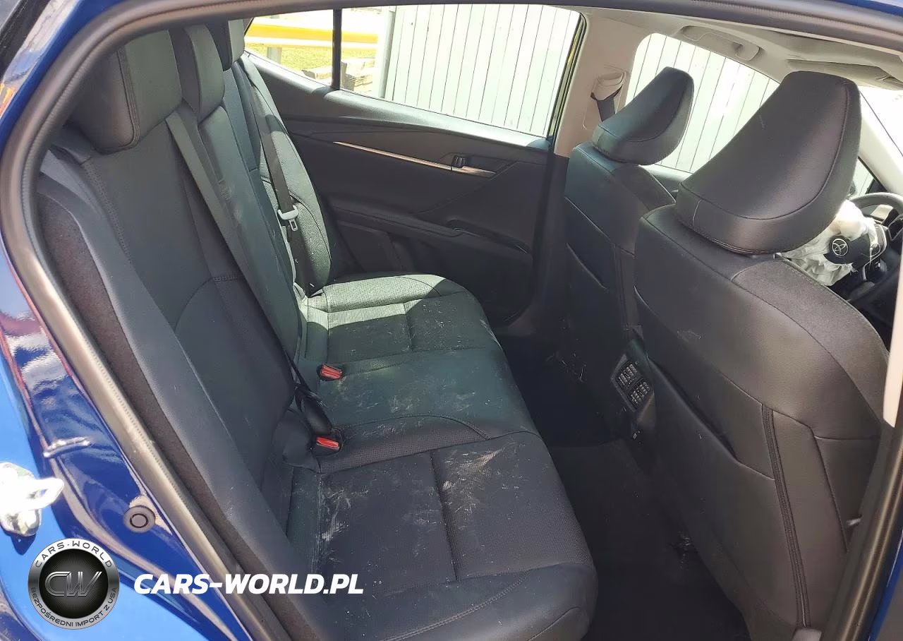 2025 Toyota Camry Xle VIN:4T1DAACK9SU103345 - 10