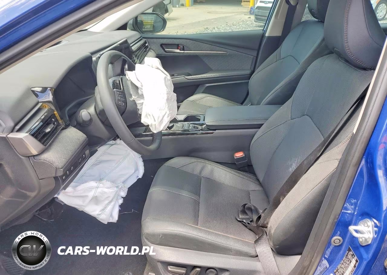 2025 Toyota Camry Xle VIN:4T1DAACK9SU103345 - 7