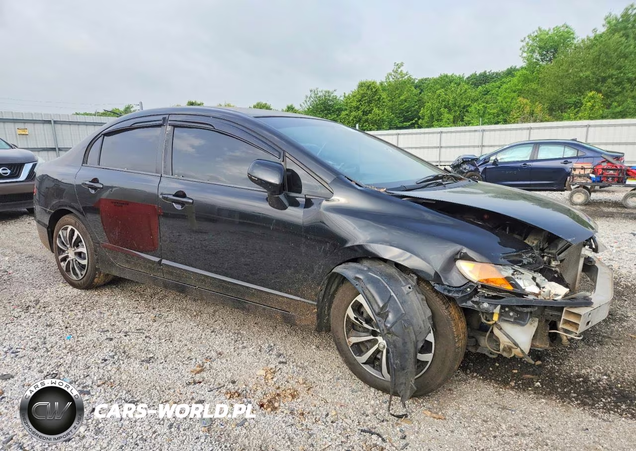 2011 Honda Civic Lx VIN:2HGFA1F51BH304681 - 4