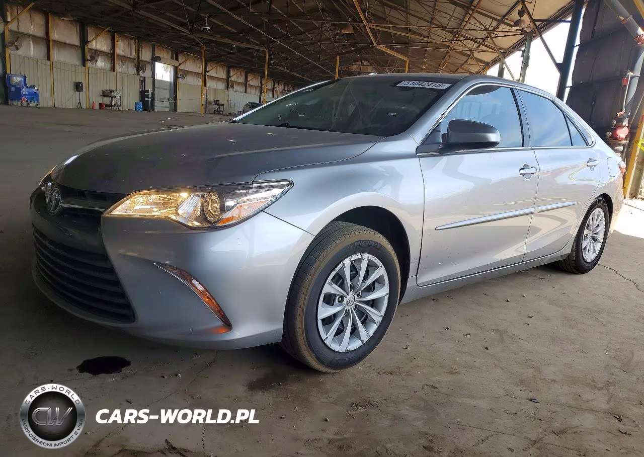 2017 Toyota Camry Le