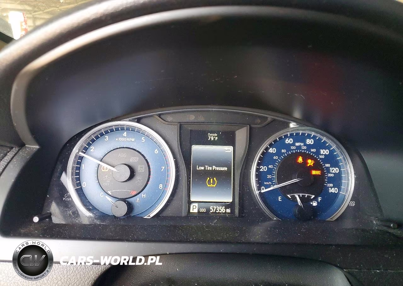 2017 Toyota Camry Le VIN:4T1BF1FK2HU804094 - 9
