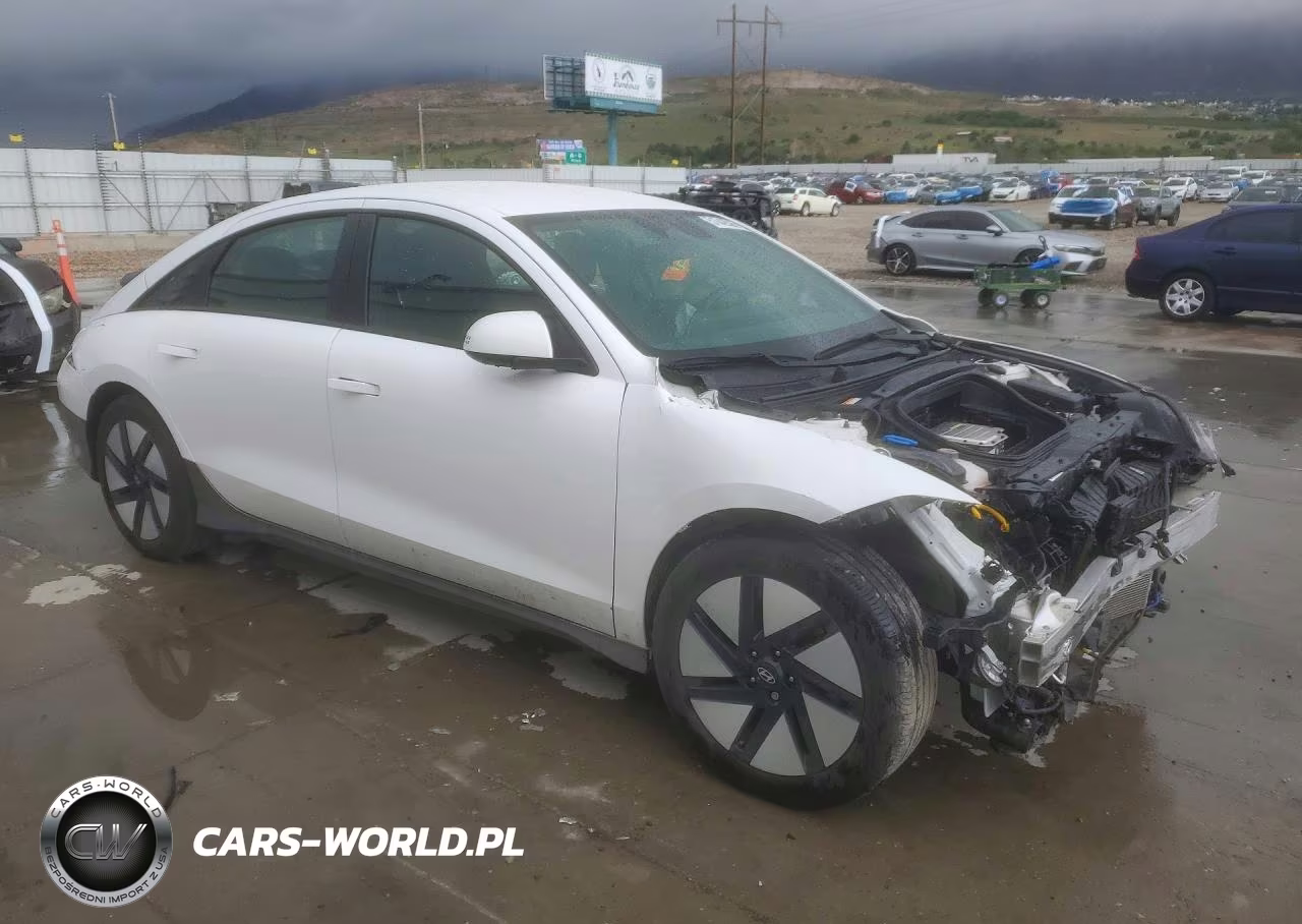 2025 Hyundai Ioniq 6 Se VIN:KMHM24AC2SA102582 - 4