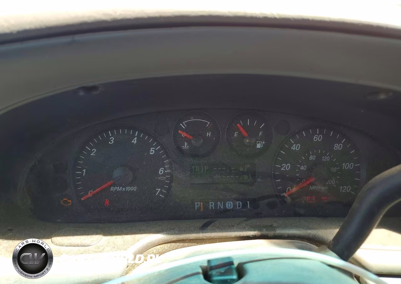 2005 Ford Taurus X VIN:1FAFP53215A118484 - 9