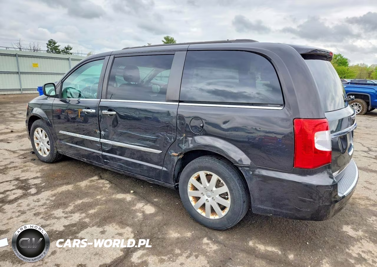 2015 Chrysler Town & Country Touring VIN:2C4RC1BG6FR619912 - 2