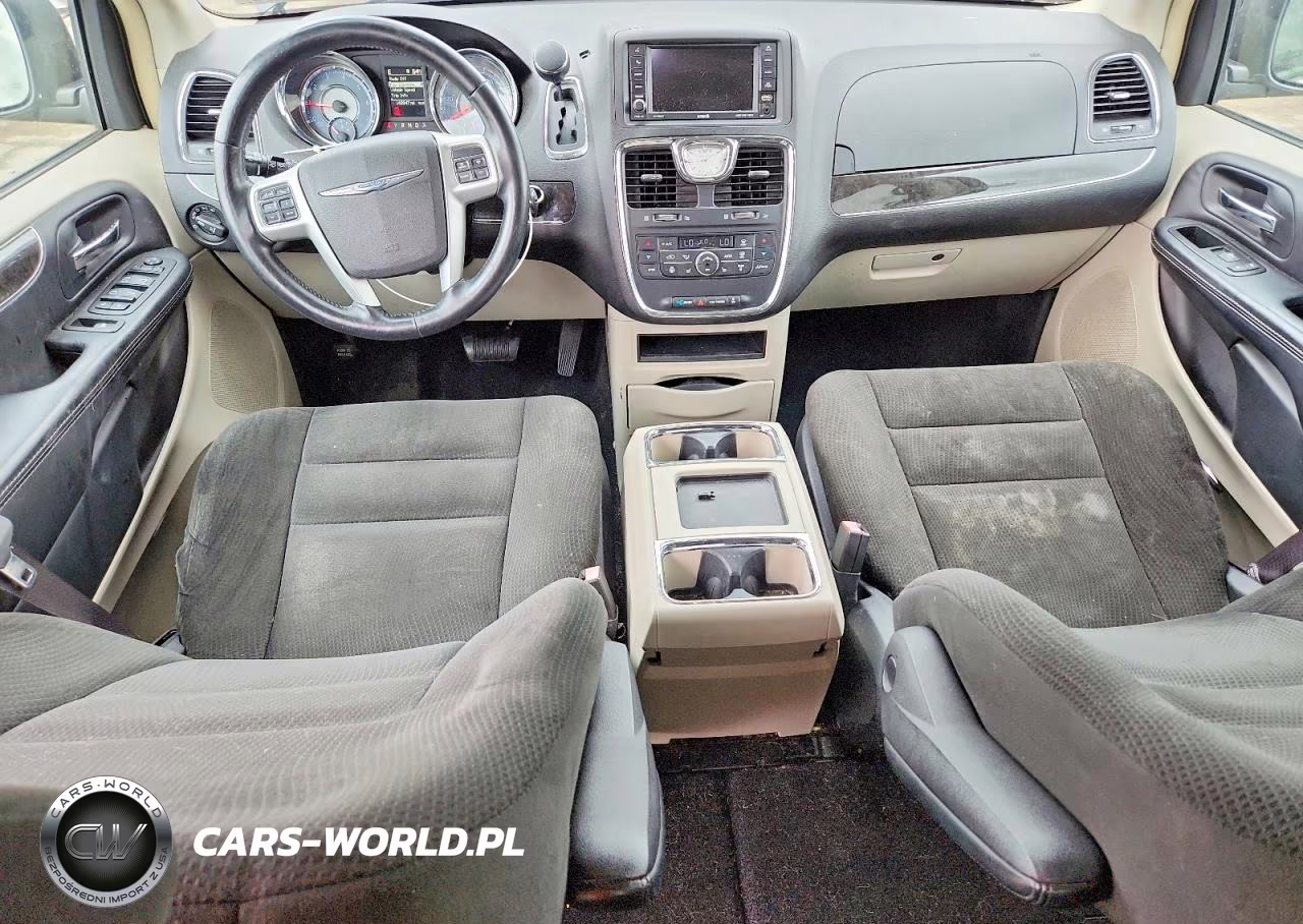 2015 Chrysler Town & Country Touring VIN:2C4RC1BG6FR619912 - 8