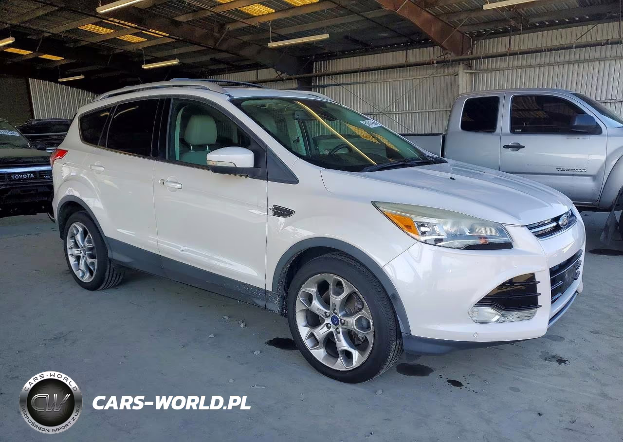 2015 Ford Escape Titanium VIN:1FMCU0J9XFUA18176 - 4