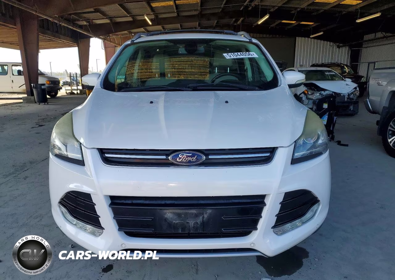2015 Ford Escape Titanium VIN:1FMCU0J9XFUA18176 - 5