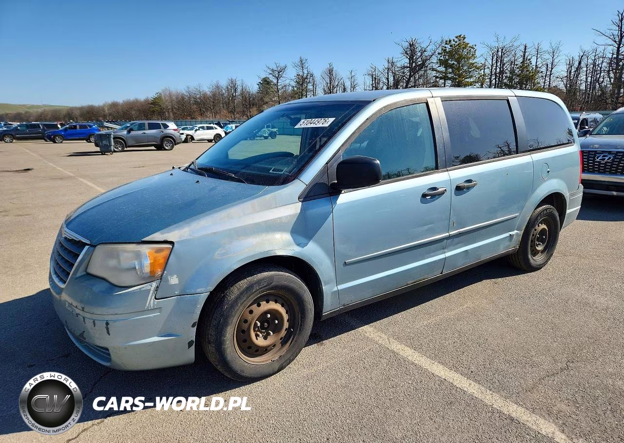 2008 Chrysler Town & Country Lx