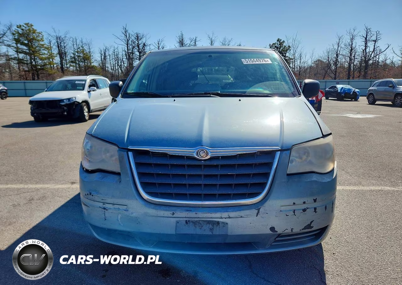 2008 Chrysler Town & Country Lx VIN:2A8HR44H48R128168 - 5