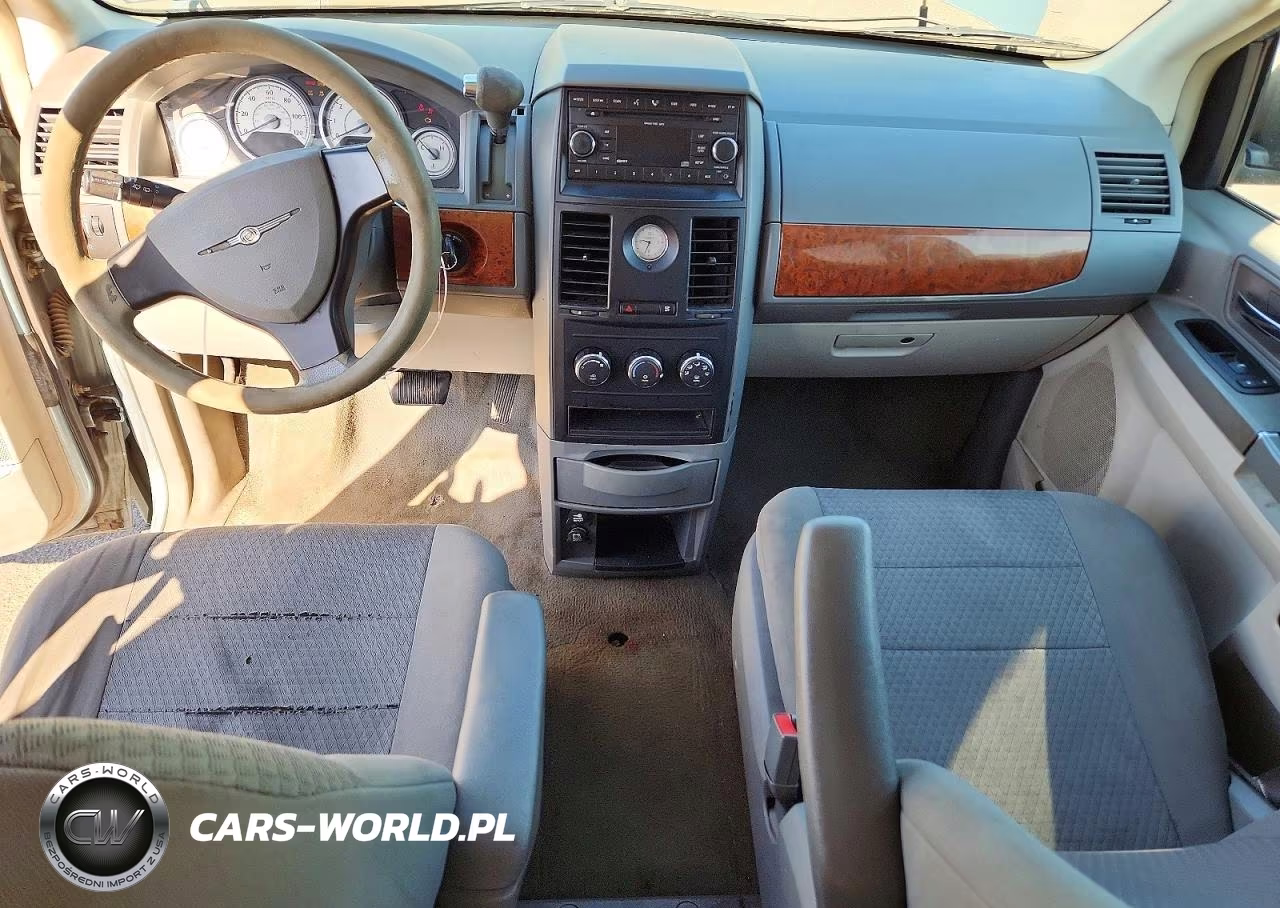 2008 Chrysler Town & Country Lx VIN:2A8HR44H48R128168 - 8