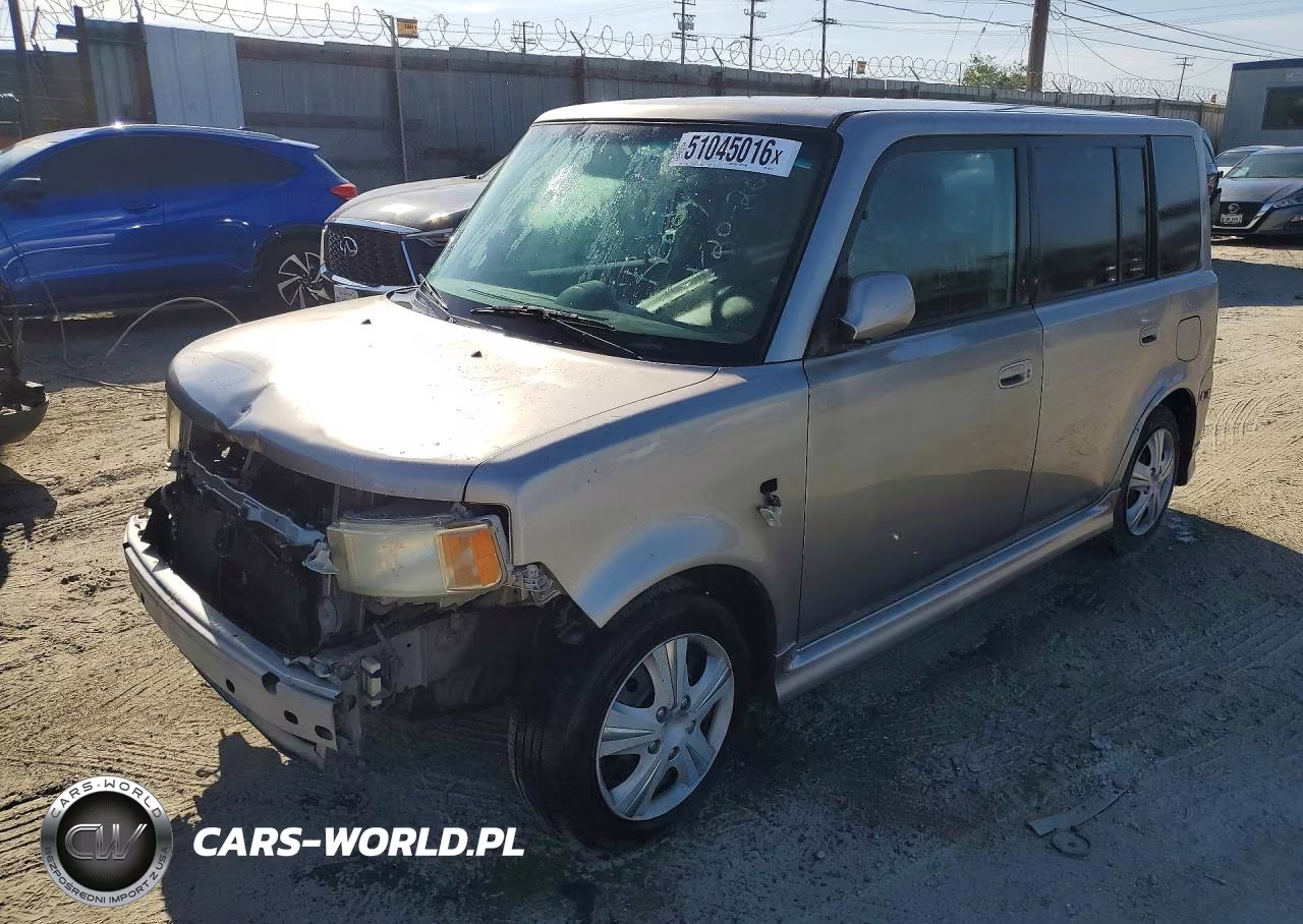2005 Toyota Scion Xb