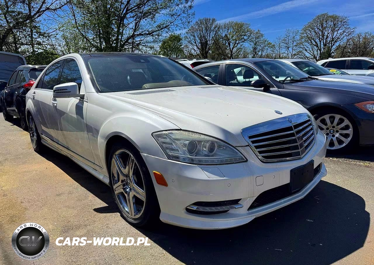 2011 Mercedes-Benz S 550