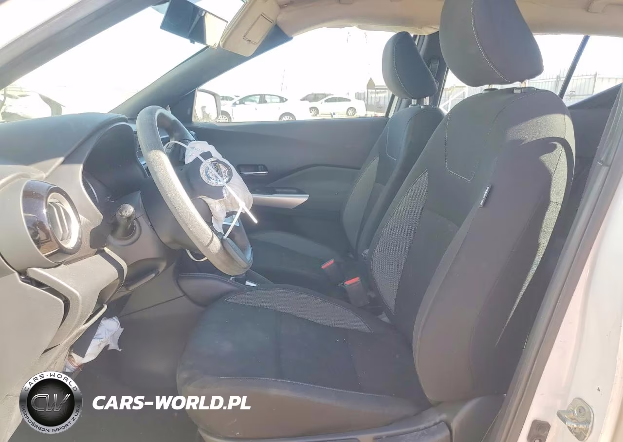 2020 Nissan Kicks Sv VIN:3N1CP5CV7LL555261 - 7