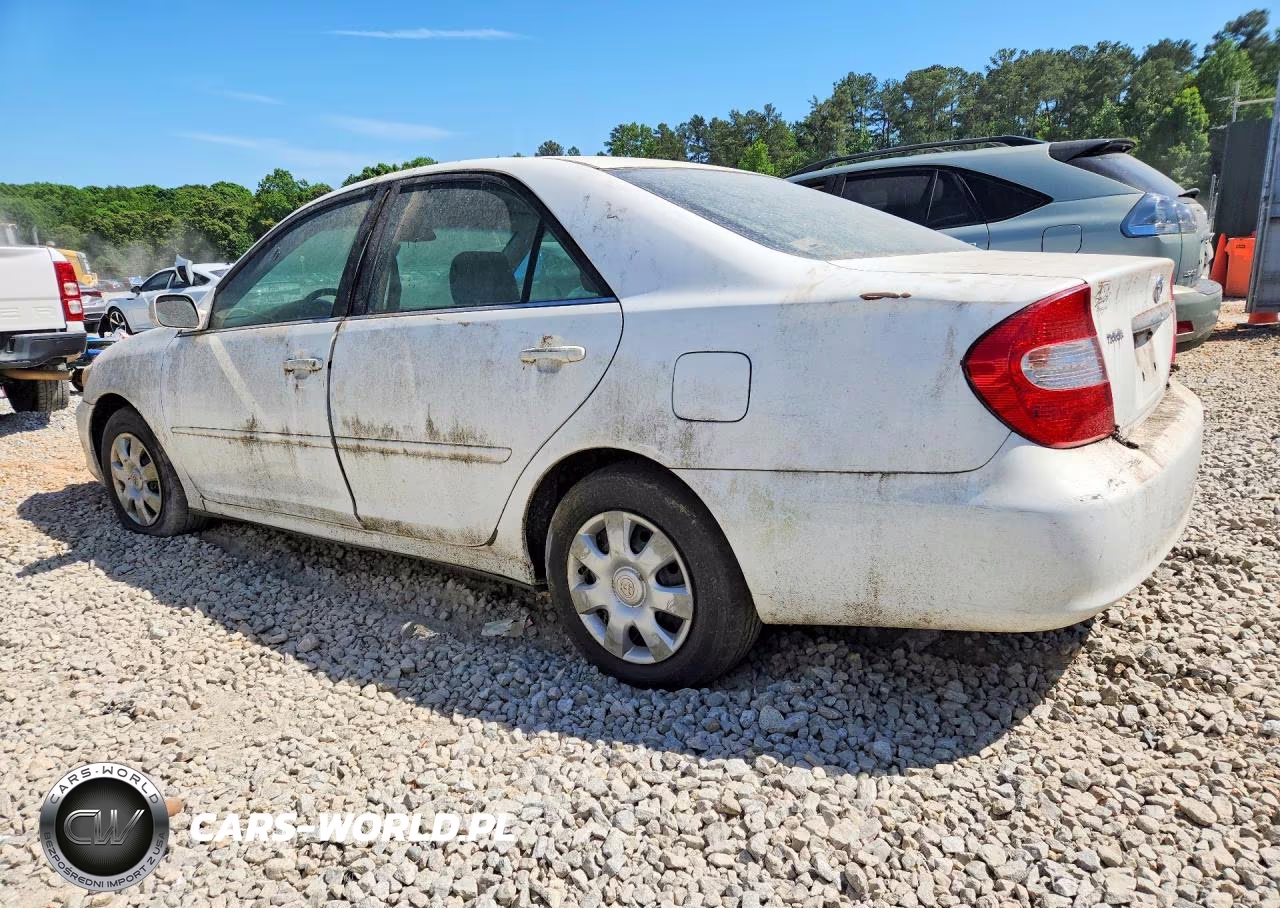 2003 Toyota Camry Le VIN:4T1BE32K63U182175 - 2