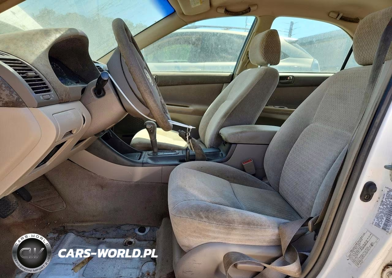 2003 Toyota Camry Le VIN:4T1BE32K63U182175 - 7