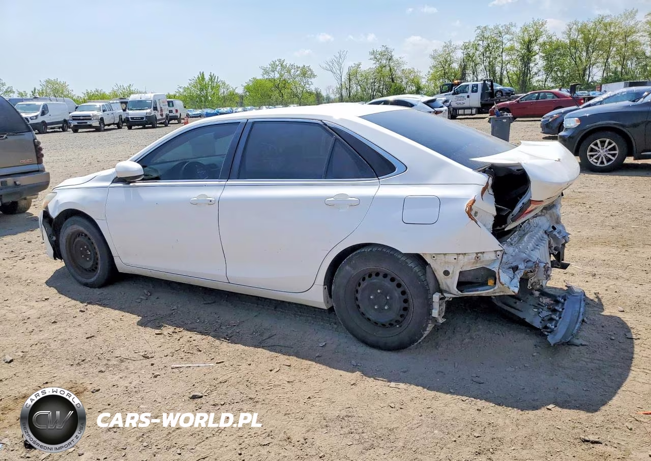 2016 Toyota Camry Le VIN:4T4BF1FK0GR524646 - 2