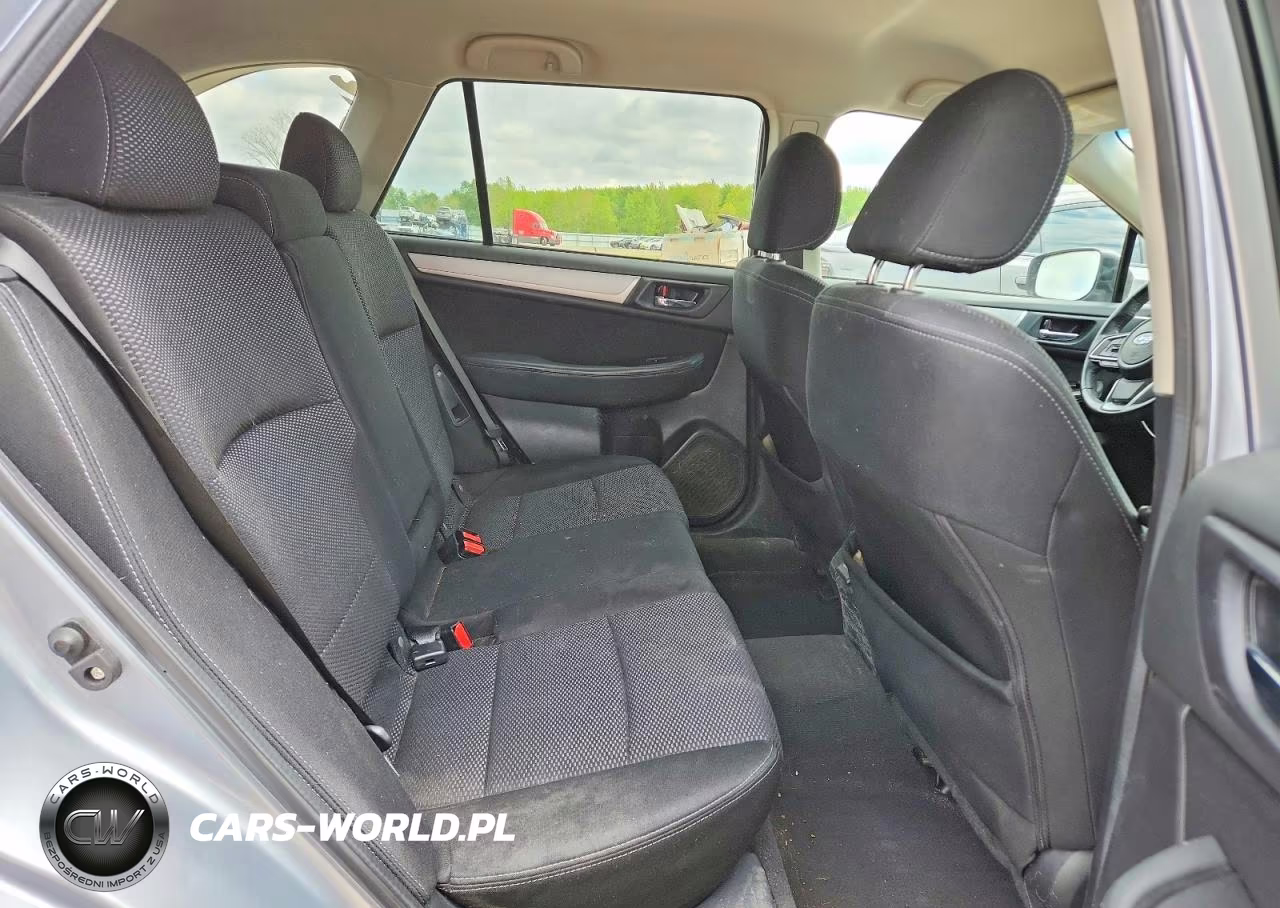 2019 Subaru Outback 2.5I Premium VIN:4S4BSAFC0K3382649 - 10